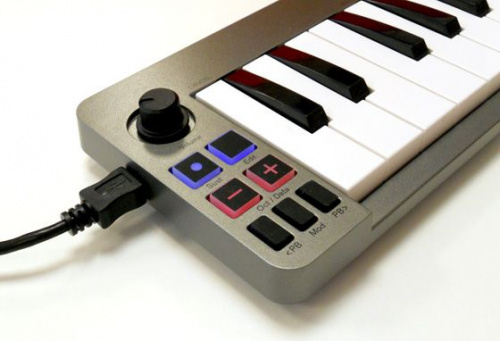 MIDI-клавиатура M-AUDIO KEYSTATION MINI 32 - JCS.UA фото 2