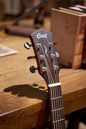 Электроакустическая гитара CORT Core-OC Blackwood (Open Pore Light Burst) - JCS.UA фото 9