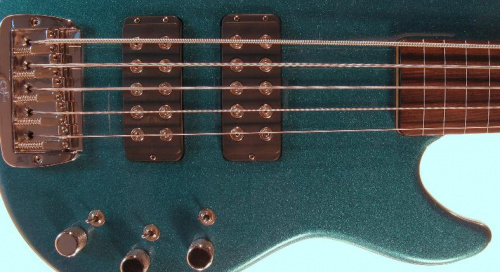 Бас-гитара G&L L2500 FIVE STRINGS (Emerald Blue, ebony, fretless) №CLF48200 - JCS.UA фото 4