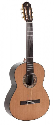 Классическая гитара ADMIRA A6 - JCS.UA